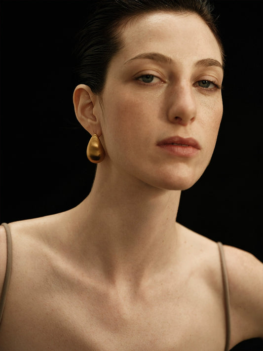 Éloise Earrings | French Aesthetic Drop Design - Platinum or Gold-Plated Copper