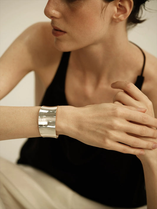 Linea Bracelet | Polished Wide-Band Design - Handcrafted S925 Silver