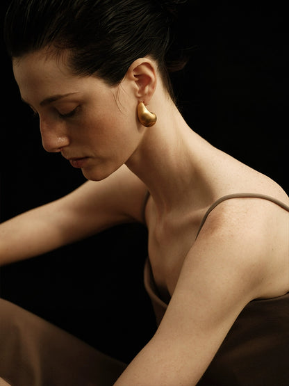 Éloise Earrings | French Aesthetic Drop Design - Platinum or Gold-Plated Copper